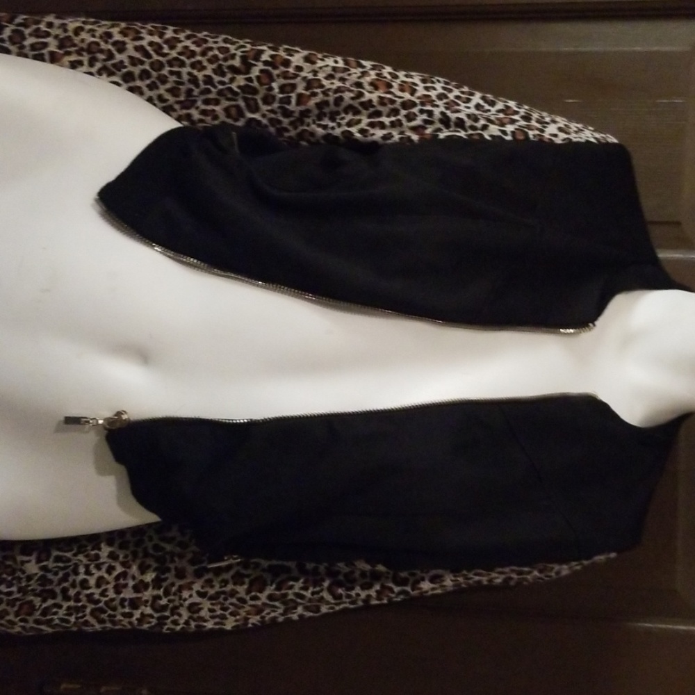 Crop top jacket
